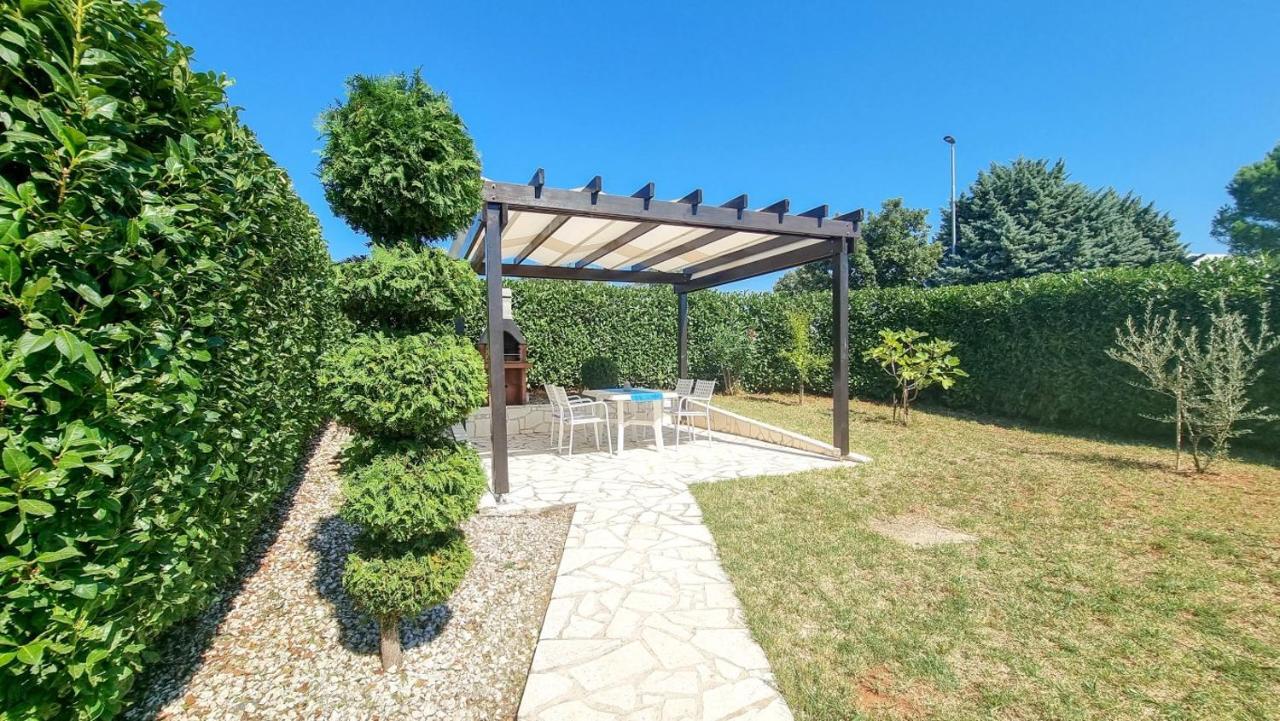 Lea Novigrad Istria